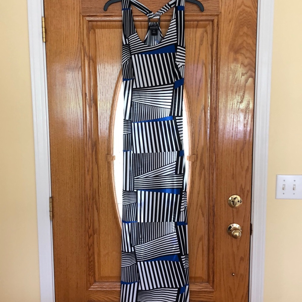 Women’s White Black & Blue Maxi Dress (Worn Once)